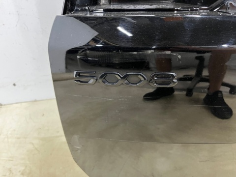 Klapa bagażnika Peugeot 5008 2 II 17-24r. tylna 9812068877