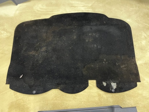 Tapicerka Mitsubishi Colt VI 6 Z30 3Drzwi 04-12r. wykładzina wkład mata dywan boczek boczki bagażnika KOMPLET 