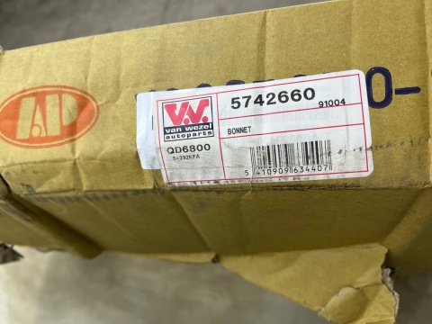 Maska VW Passat B8 14-23r. pokrywa silnika zamiennik Van Wezel 5742660