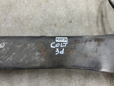 Belka zawieszenia Mitsubishi Colt VI 6 Z30 04-12r. 3Drzwi tylna oś wózek amortyzatory