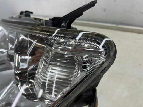 Lampa reflektor Mitsubishi L200 LIFT 10-15r. Pajero Sport II 03-16r. LEWA przednia soczewka lewy przód EUROPA 8301a877