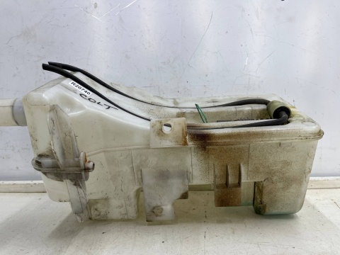 Zbiorniczek spryskiwaczy Mitsubishi Colt VI 6 Z30 Smart Forfour w454 04-12r. na płyn do szyby silniczek pompka mn105383