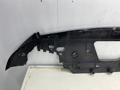 Zderzak przedni Range Rover Velar L560 17-21r. przedlift przód spoiler dokładka J8A2-17F775-BB