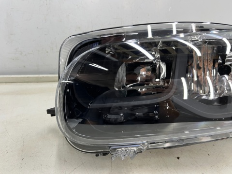 Lampa reflektor Citroen Berlingo III 3 Multispace 18-23r. lewa przednia wersja osobowa lewy przód 9816825180