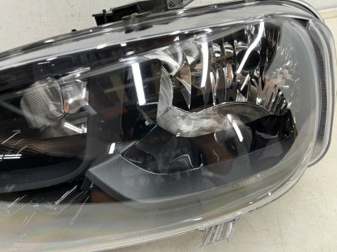 Lampa reflektor Citroen Berlingo III 3 Multispace 18-23r. lewa przednia wersja osobowa lewy przód 9816825180
