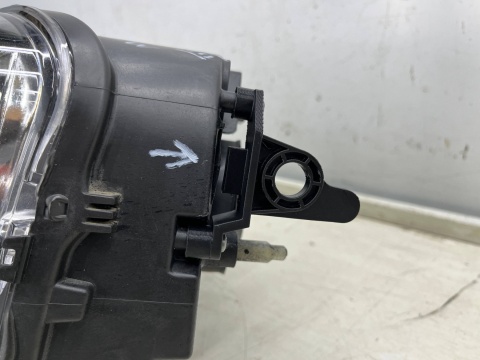 Lampa reflektor Citroen Berlingo III 3 Multispace 18-23r. lewa przednia wersja osobowa lewy przód 9816825180