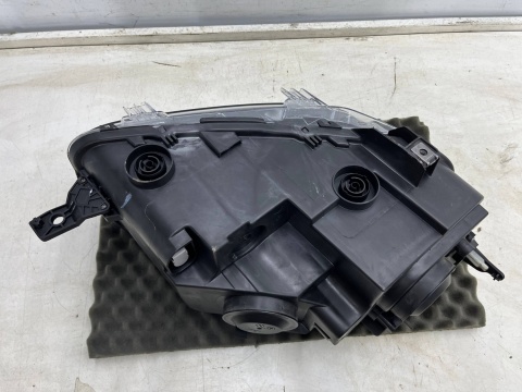 Lampa reflektor Citroen Berlingo III 3 Multispace 18-23r. lewa przednia wersja osobowa lewy przód 9816825180