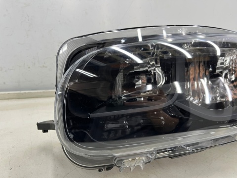 Lampa reflektor Citroen Berlingo III 3 Multispace 18-23r. lewa przednia wersja osobowa lewy przód 9816825180
