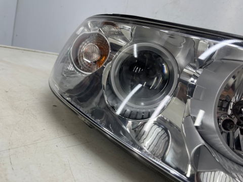 Lampa reflektor Hyundai Grandeur IV 05-10r. PRAWA przednia kompletna Xenon ksenon Europa oryginal prawy przód 92102-3l1xx
