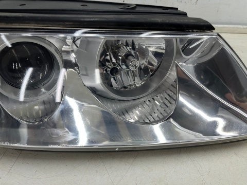 Lampa reflektor Hyundai Grandeur IV 05-10r. PRAWA przednia kompletna Xenon ksenon Europa oryginal prawy przód 92102-3l1xx