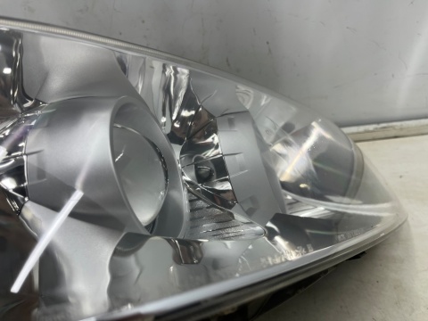 Lampa reflektor Hyundai Grandeur IV 05-10r. PRAWA przednia kompletna Xenon ksenon Europa oryginal prawy przód 92102-3l1xx