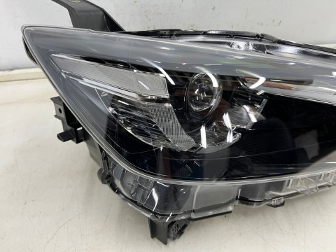 Lampa reflektor Mazda CX3 CX-3 14-21r. PRAWA przednia FULL LED 10pin prawy przód d10e-51030