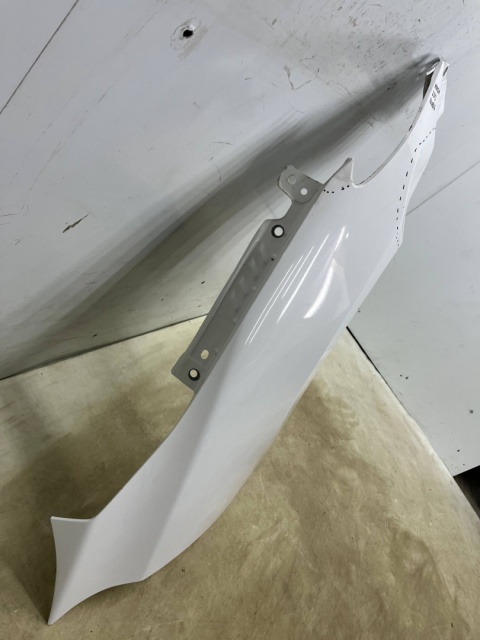 Błotnik Mazda 2 DJ 14r.- prawy przedni prawy przód 