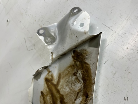 Błotnik Mazda 2 DJ 14r.- prawy przedni prawy przód 