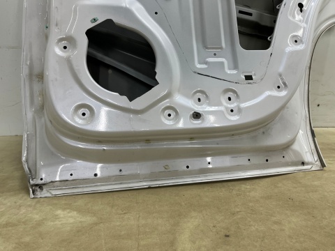 Drzwi Cadillac Escalade Chevrolet Tahoe GMC Yukon 4 IV 14-19r. prawe tylne prawy tył 