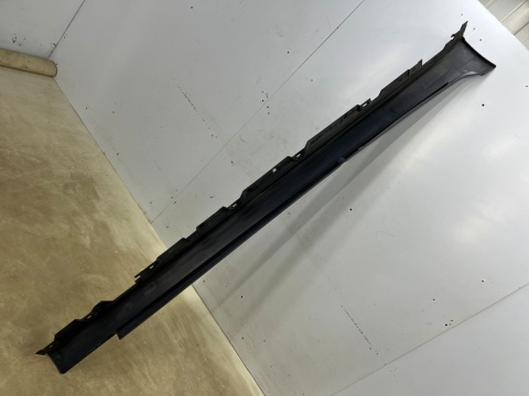 Nakładka progu BMW 5 F10 F11 sedan kombi 10-17r. lewa listwa próg zewnętrzny 7184773