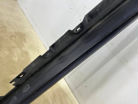 Nakładka progu BMW 5 F10 F11 sedan kombi 10-17r. lewa listwa próg zewnętrzny 7184773