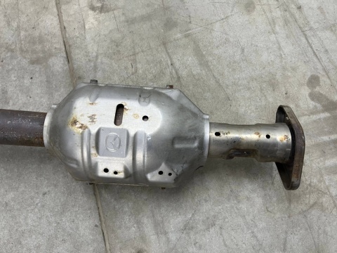 Wydech Mazda CX-3 CX3 14-21r. benzyna tłumik środkowy rura katalizator peh1 1k25 mazda peg9