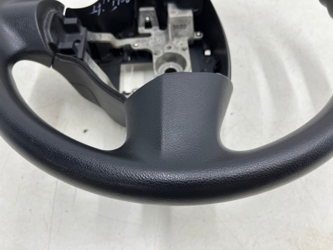 Kierownica Mitsubishi Colt VI 6 Z30 LIFT 08-12r. trójramienna