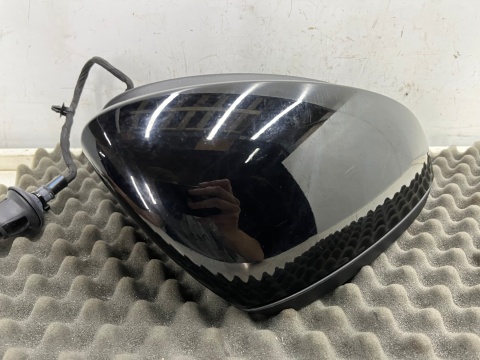 Lusterko Audi A3 8y 20r.- PRAWE elektryczne FOTOCHROM zewnętrzne EUROPA 14 pin