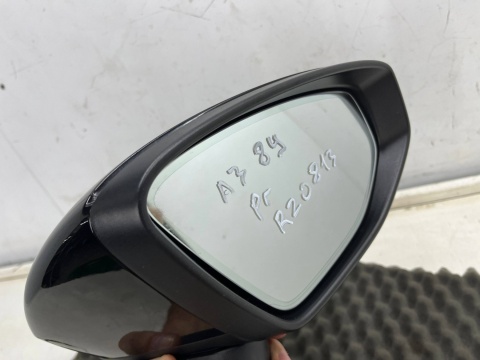 Lusterko Audi A3 8y 20r.- PRAWE elektryczne FOTOCHROM zewnętrzne EUROPA 14 pin