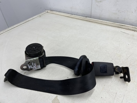 Pas bezpieczeństwa Mitsubishi Colt VI 6 Z30 3d 3Drzwi 04-12r. prawy tył prawy tylny 616274100a