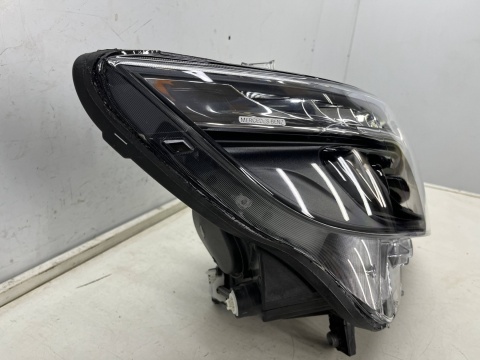Lampa reflektor Mercedes W447 Vito LIFT 23r.- PRAWA przednia LED Intelligent Light System Europa prawy przód a4479063301