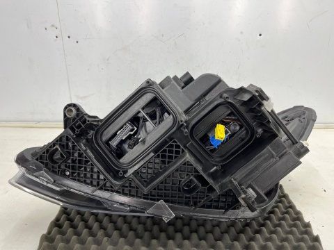 Lampa reflektor Mercedes W447 Vito LIFT 23r.- PRAWA przednia LED Intelligent Light System Europa prawy przód a4479063301