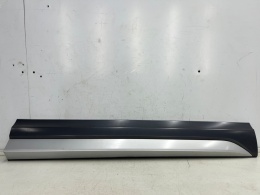 Listwa Audi Q3 I 8u 11-18r. prawa przednia dolna nakładka drzwi boczna prawy przód 8U0853960