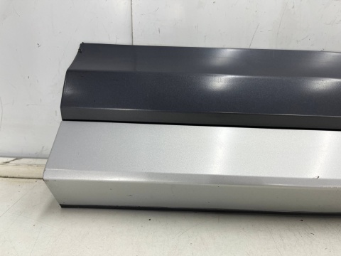 Listwa Audi Q3 I 8u 11-18r. prawa przednia dolna nakładka drzwi boczna prawy przód 8U0853960