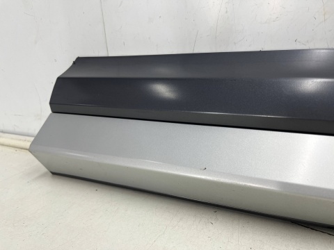 Listwa Audi Q3 I 8u 11-18r. prawa przednia dolna nakładka drzwi boczna prawy przód 8U0853960