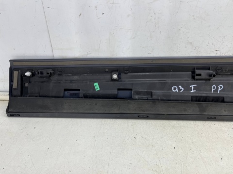 Listwa Audi Q3 I 8u 11-18r. prawa przednia dolna nakładka drzwi boczna prawy przód 8U0853960