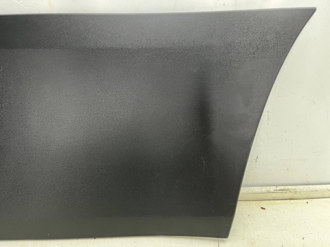 Listwa Iveco Daily 4 IV 14r.- prawa przednia dolna nakładka drzwi pasażera prawy przód 5801808059 5801808067