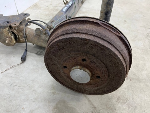 Belka zawieszenia Dacia Logan 1 I MCV kombi VAN 05-14r. DOSTAWCZAK tylna oś wózek amortyzatory ABS