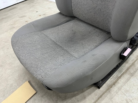 Fotele Dacia Logan 1 I 05-14r. prawy przedni fotel pasażera 