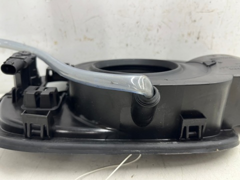 Klapka wlewu paliwa Porsche Panamera II 971 16-23r. silniczek blokada 971809858