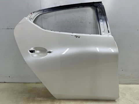 Drzwi Mazda 3 IV BP 19r.- HB Hatchback prawe tylne prawy tył BDMT72010