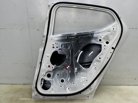 Drzwi Mazda 3 IV BP 19r.- HB Hatchback prawe tylne prawy tył BDMT72010