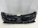 Atrapa Mitsubishi L200 5 V 19r.- grill przednia maskownica zderzaka znaczek 7450B264
