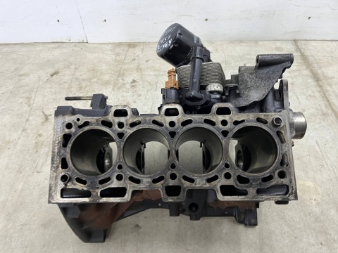Blok silnika Renault Clio Scenic Modus Kangoo Twingo Note Logan Sandero Dokker 1.5 dCi. 86km 63kw goły dół silnika K9KT766