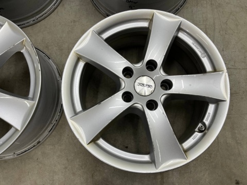 Felga BMW 2 F45 F46 7jx16 ET52 5x112 felgi aluminiowe z czujnikami r16 cali KOMPLET Dezent KBA50289