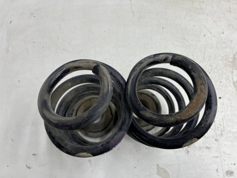 Sprężyna tylna Dacia Logan 1 I MCV VAN KOMBI 05-14r. sprężyny tylne zawieszenia Komplet 