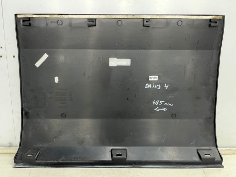 Listwa Iveco daily 4 IV 14r.- lewa prawa nakładka boczna karoseryjna za kołem długość 685mm. 5801821757