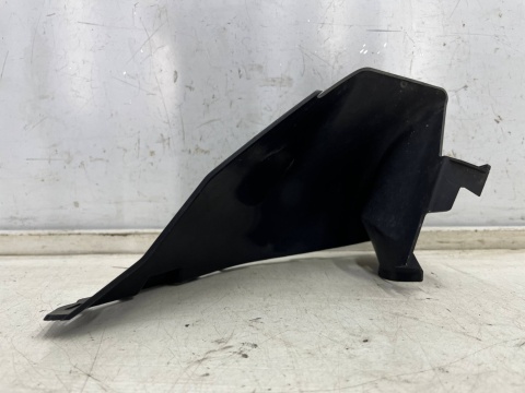 Listwa zderzaka Audi Q7 I 4L 05-15r. lewa osłona halogenu kratki zderzaka lewy przód wlot powietrza 4l0807151e