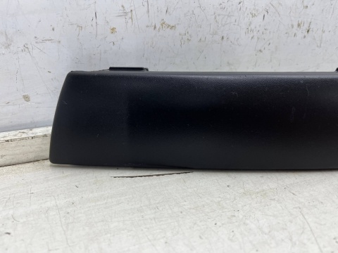 Listwa zderzaka VW Passat B5 Lift 00-05r. lewa przednia nakładka zderzaka lewy przód 3b0807717d