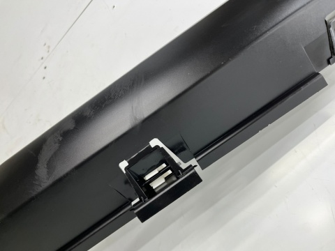Nakładka progu Citroen C3 III 16-24r. LEWA listwa progowa zewnętrzna lewy próg 9813817480