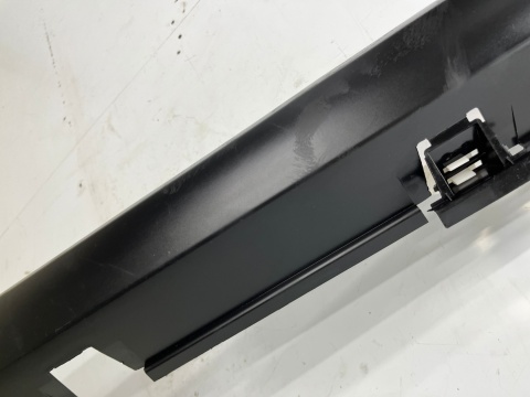 Nakładka progu Citroen C3 III 16-24r. LEWA listwa progowa zewnętrzna lewy próg 9813817480