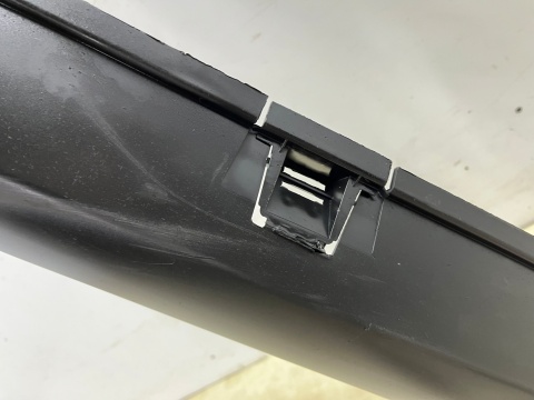 Nakładka progu Citroen C3 III 16-24r. LEWA listwa progowa zewnętrzna lewy próg 9813817480