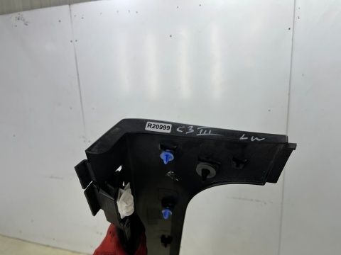 Nakładka progu Citroen C3 III 16-24r. LEWA listwa progowa zewnętrzna lewy próg 9813817480