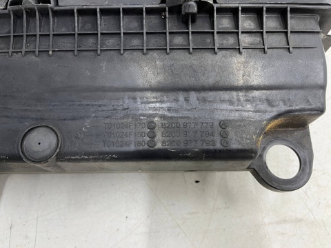 Obudowa filtra powietrza Dacia Logan I Duster I Twingo 04-12r. 1.5 dCi diesel 8201045043